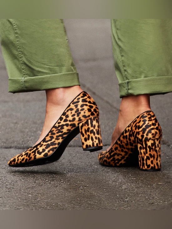 AEROSOLES Shoes - Aerosoles Bettie Suede Pumps Leopard Print Size 6 NWT
